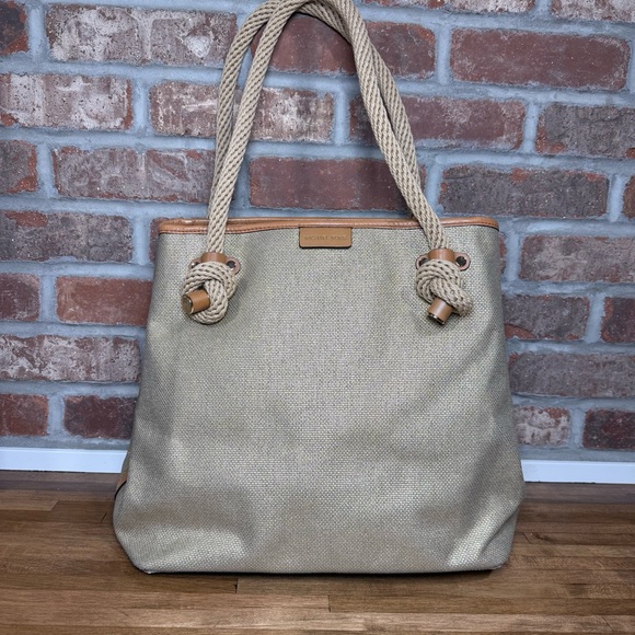 Michael Kors Maritime Large Beach Tote - Picture 2 of 10